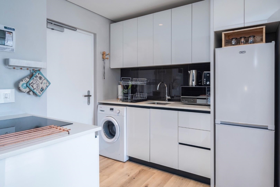 To Let 1 Bedroom Property for Rent in Cape Town City Centre Western Cape